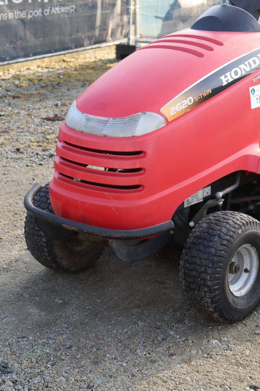 Honda HF2620HME Benzin-Aufsitzmäher 2006