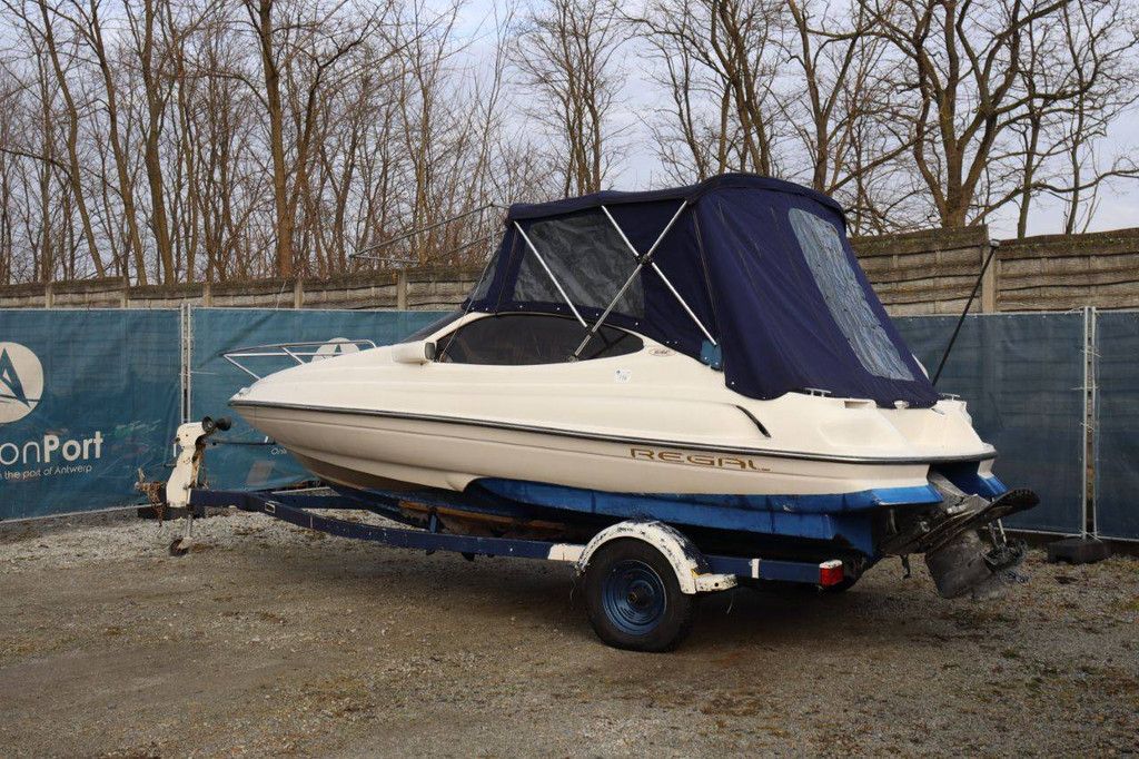 Speedboat Regal 1950LSC Petrol 190hp