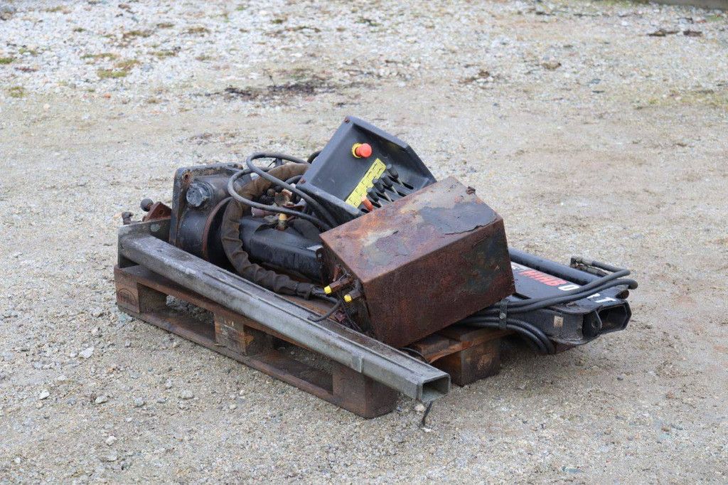 Loading crane Hiab 013T 998kg 5m