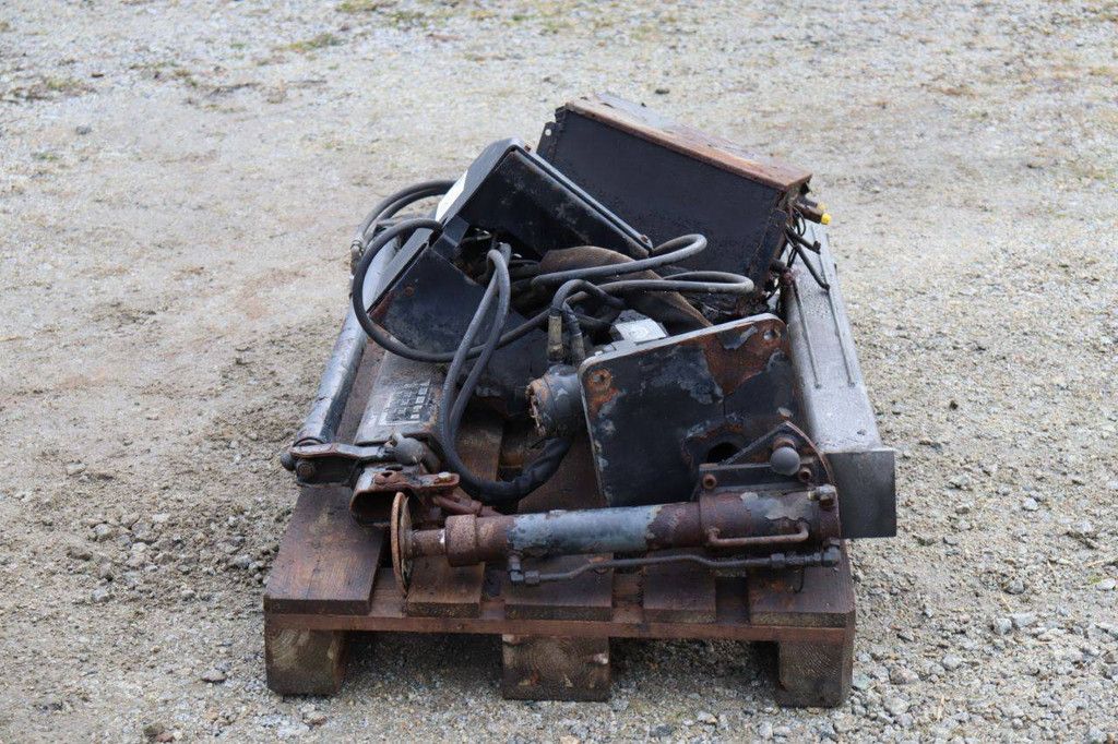 Loading crane Hiab 013T 998kg 5m