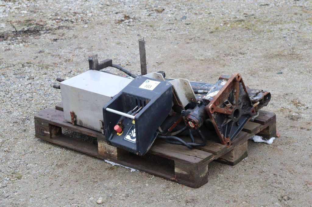 Laadkraan Hiab 008T 840kg 5m 2001