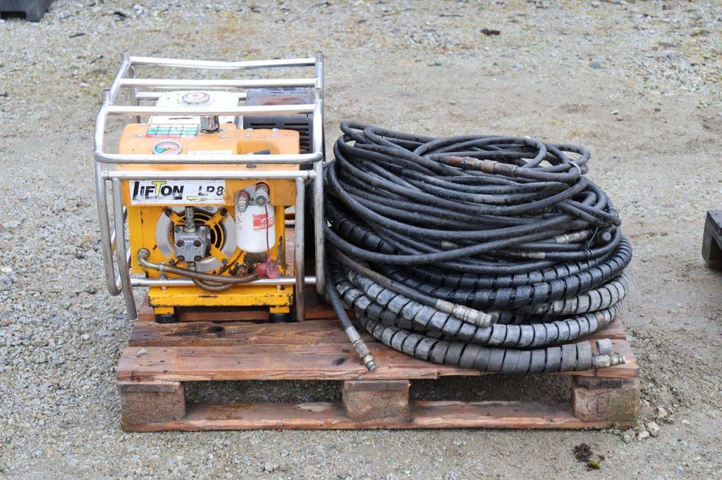 Lifton LP8 Benzin-Hydraulikpumpe (140 bar) mit Meißeln und Schleifmühlen