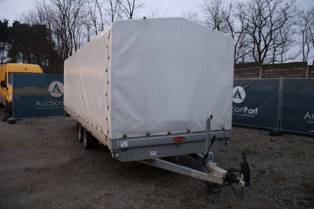 Covered trailer Böckmann CH3 2700kg 2021