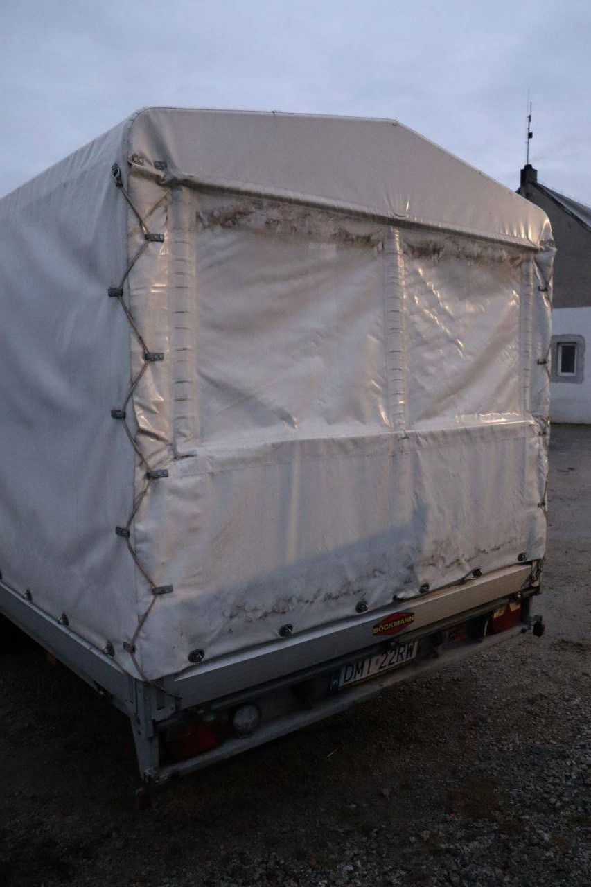 Covered trailer Böckmann CH3 2700kg 2021