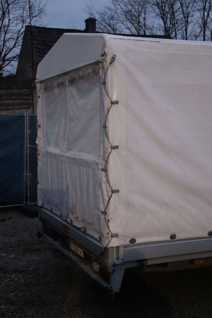 Covered trailer Böckmann CH3 2700kg 2021