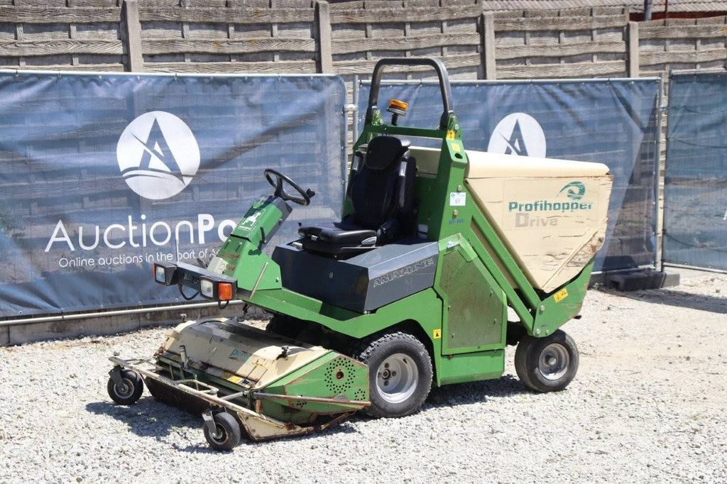 Amazon 67-161 Diesel-Aufsitzmäher 2015