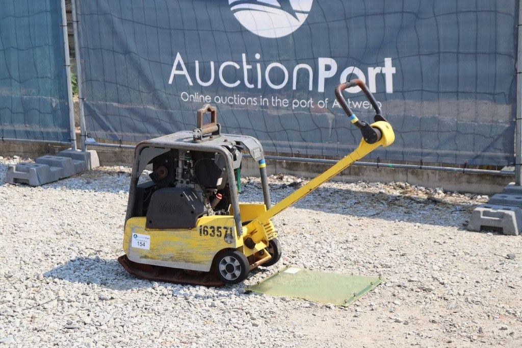 Vibrating plate Wacker Neuson DPU 3050He Diesel 2010