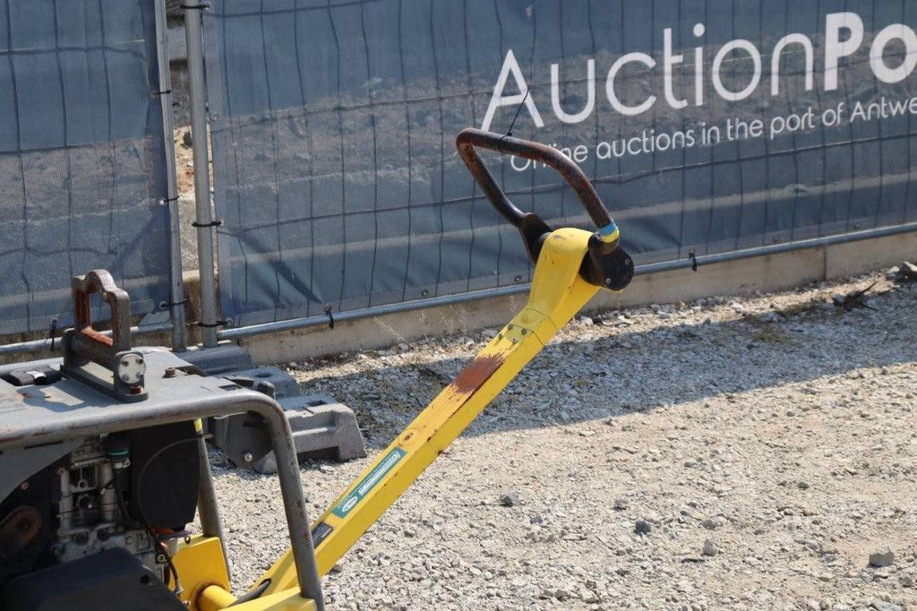 Vibrating plate Wacker Neuson DPU 3050He Diesel 2010