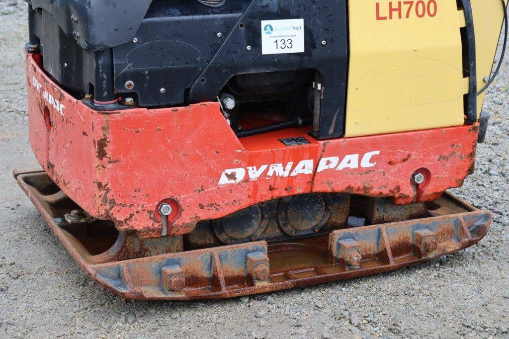 Vibrating plate Dynapac LH700 Diesel 2010