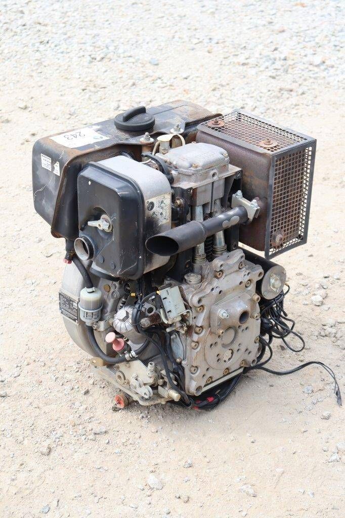 Motor HATZ 1D81Z Diesel 12.6pk 2011