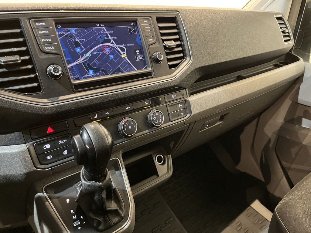 Man TGE 50 2.0 L2H1 180 PK DL DSG Automaat / Euro 6 / Trekhaak 3500 KG / Airco / Cruise Control / Camera / CarPlay / Navigatie / 83.000 KM !!