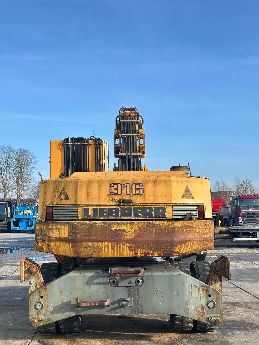 Liebherr A316 | BUCKET | ELEVATING CABIN | OUTRIGGERS