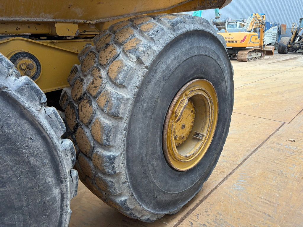Caterpillar 745C