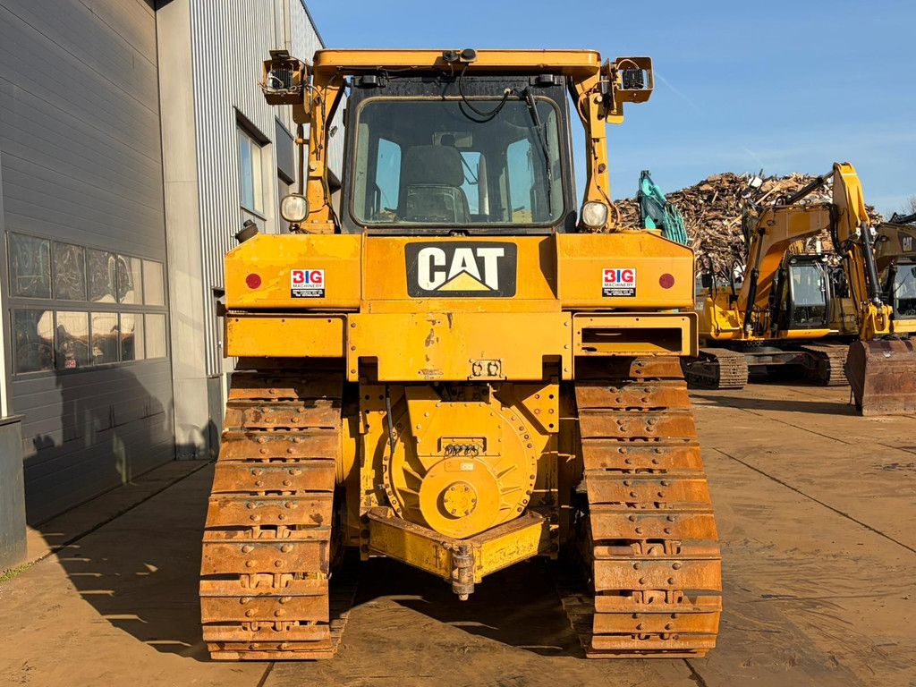 Caterpillar D6T XL