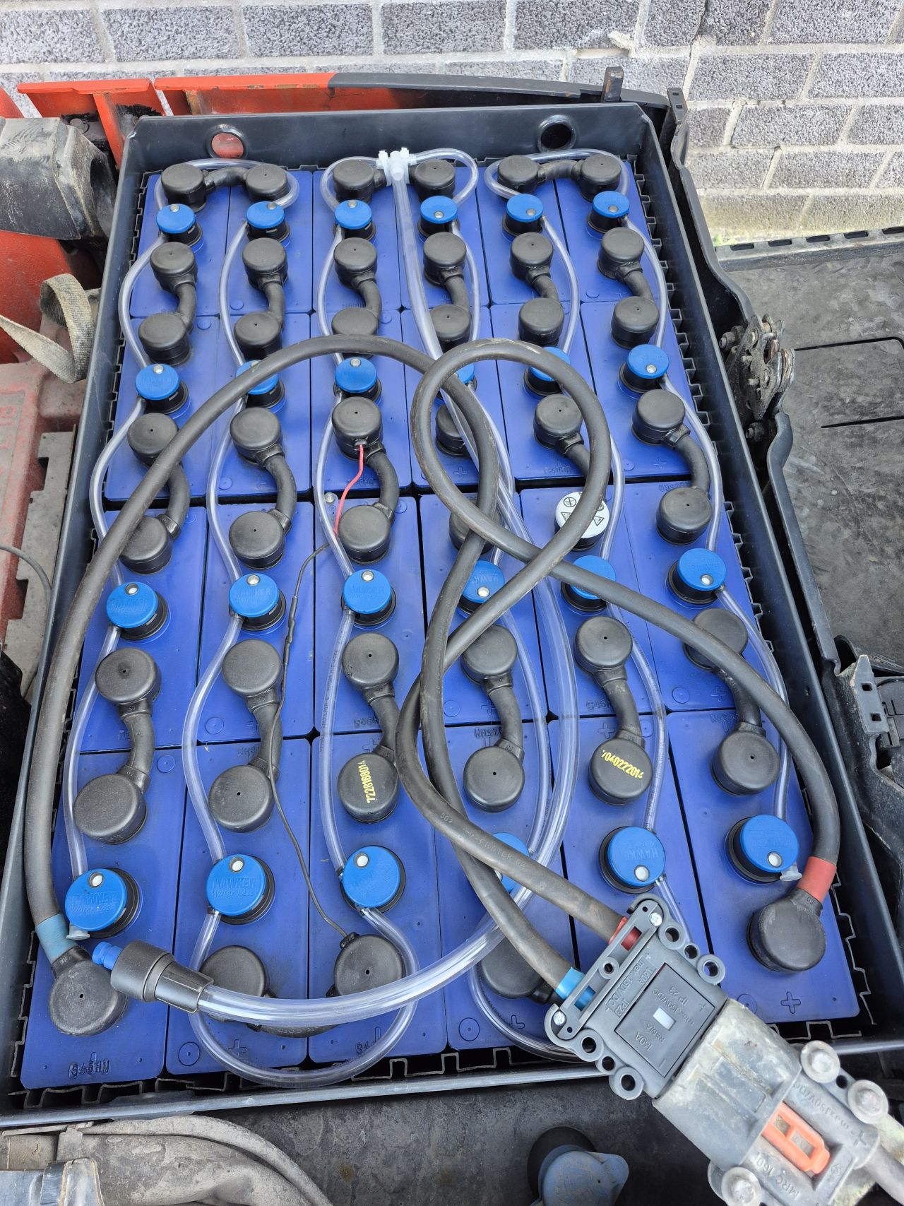 Linde E16C-02 bj 2015 triplex sideshift 4.620 mm accu bj 2019