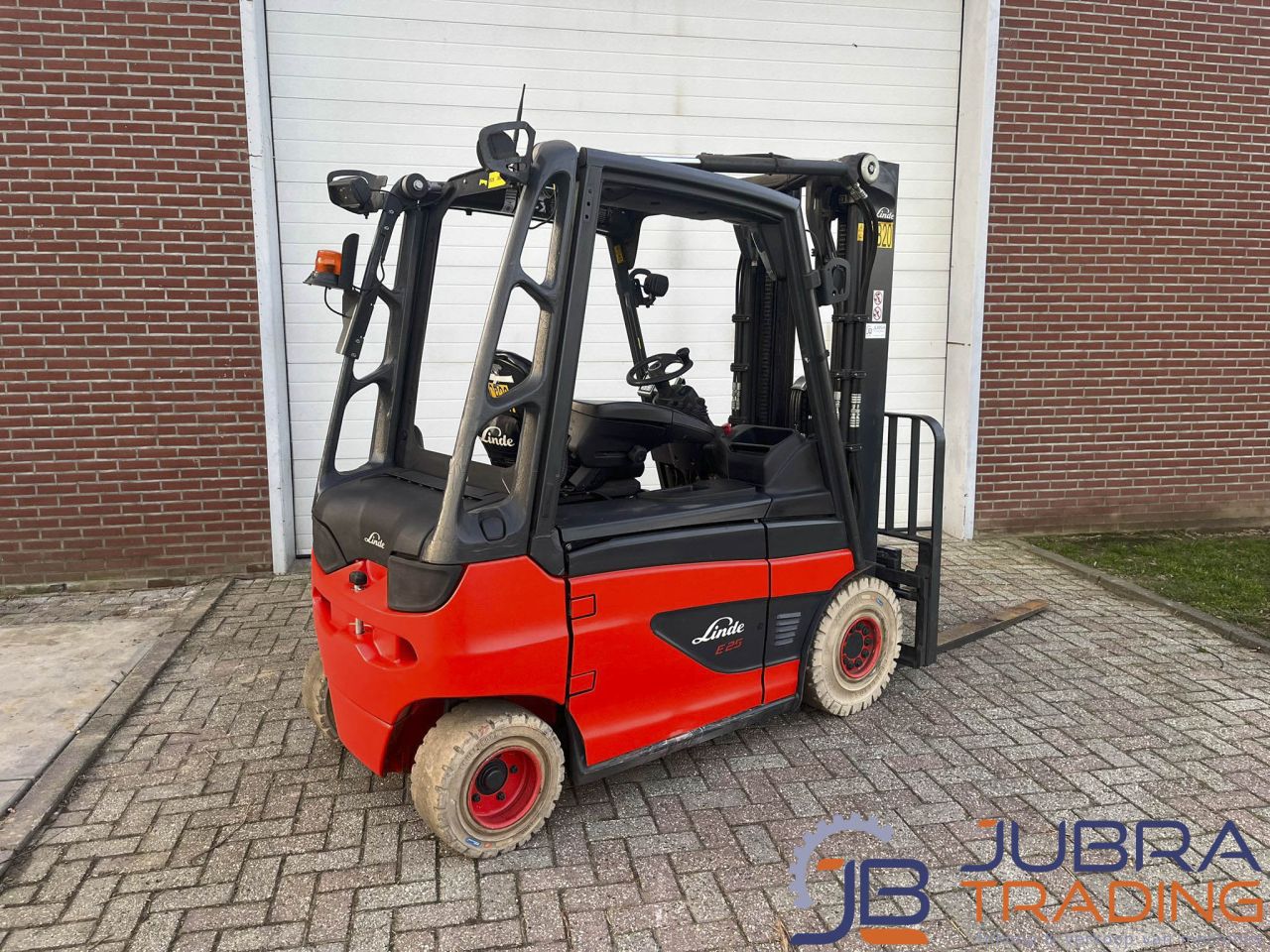 Linde E25-01 Elektrische Heftruck | 2018 | 2.5T | 4.6M | Triplex