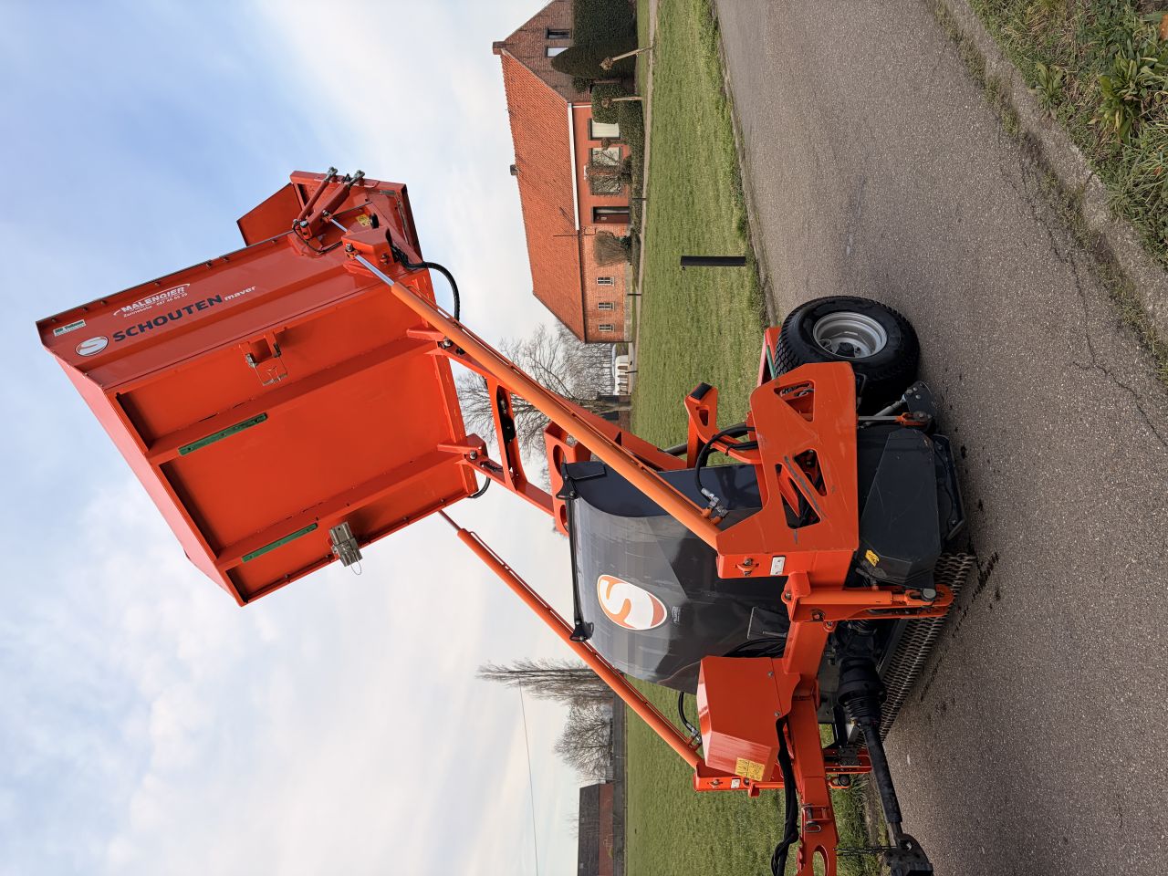 Schouten maver 1803 maai/verticuteermachine