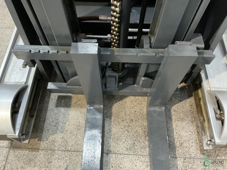 Reachtrucks Electric Still FM-X17 2018