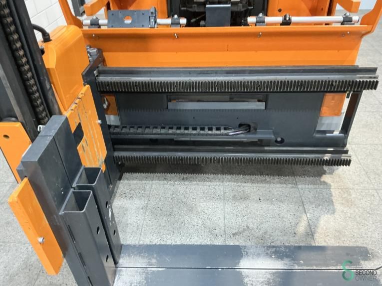 Orderpickers Electric Still MX-X 2018 Hours 3835