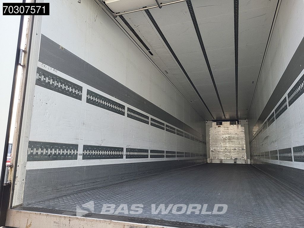 Schmitz SCB*S3B 3 axles TUV 05/26 Doppelverdampfer Blumenbreit FRC