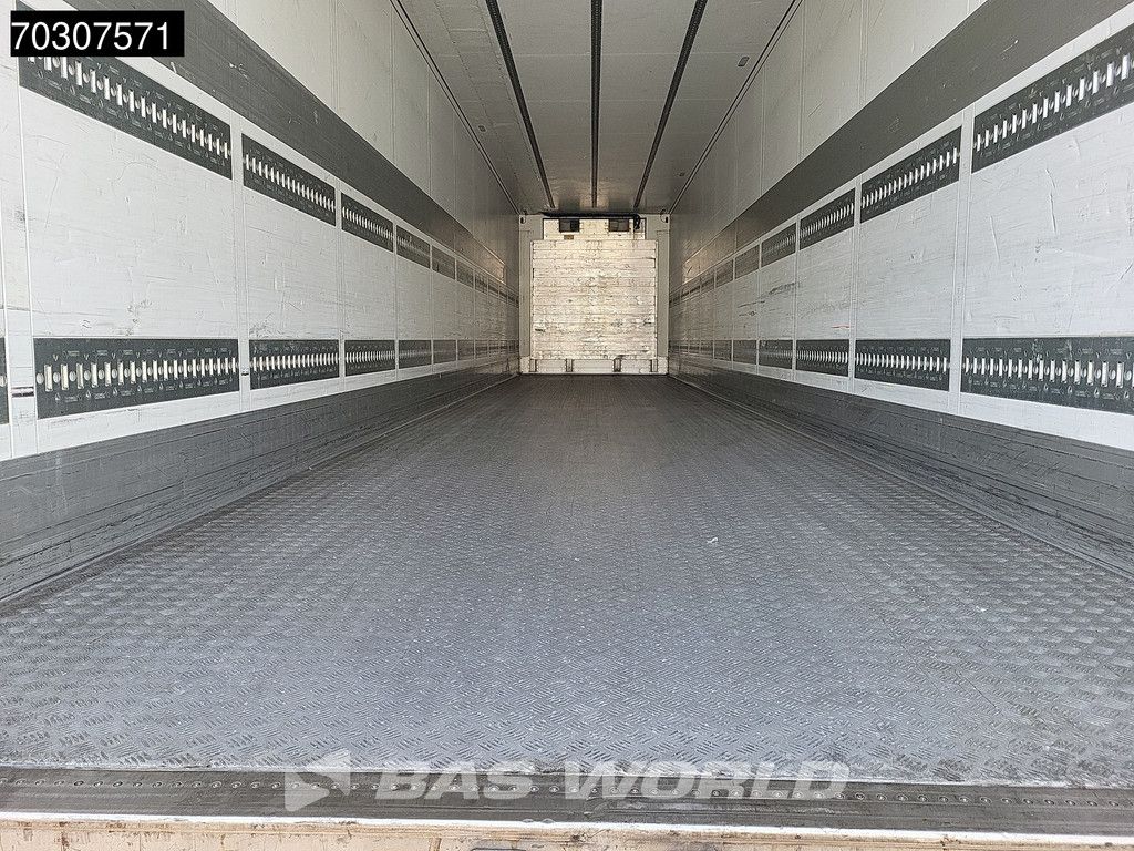 Schmitz SCB*S3B 3 axles TUV 05/26 Doppelverdampfer Blumenbreit FRC