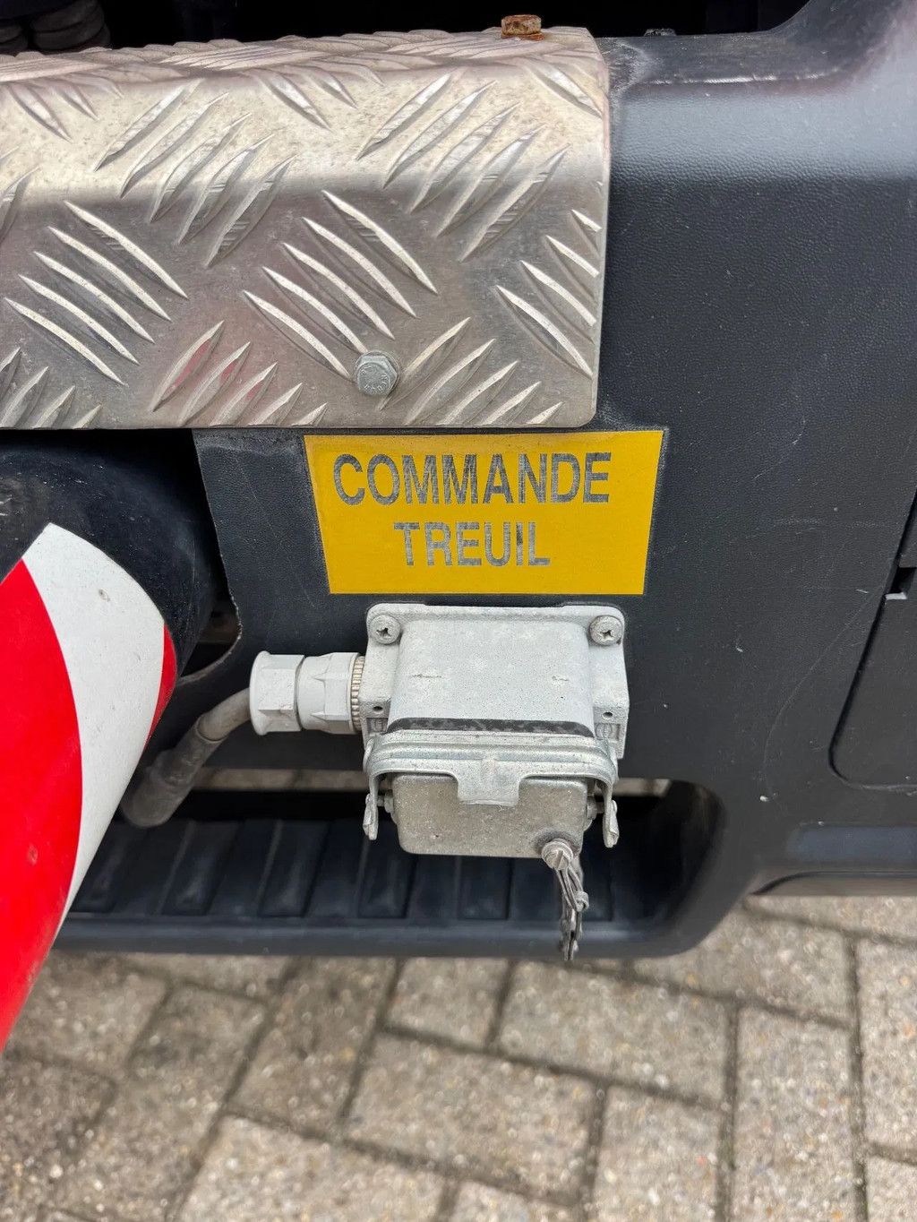 MAN 10.163 **FIRETRUCK-POMPIER+WINCH**