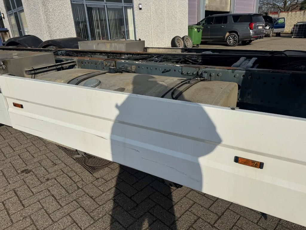 MAN TGA 26.310 **BELGIAN TRUCK-MANUAL PUMP**