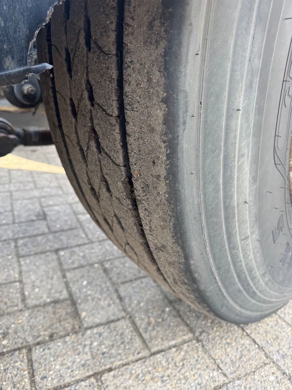 MAN TGA 26.310 **BELGIAN TRUCK-MANUAL PUMP**