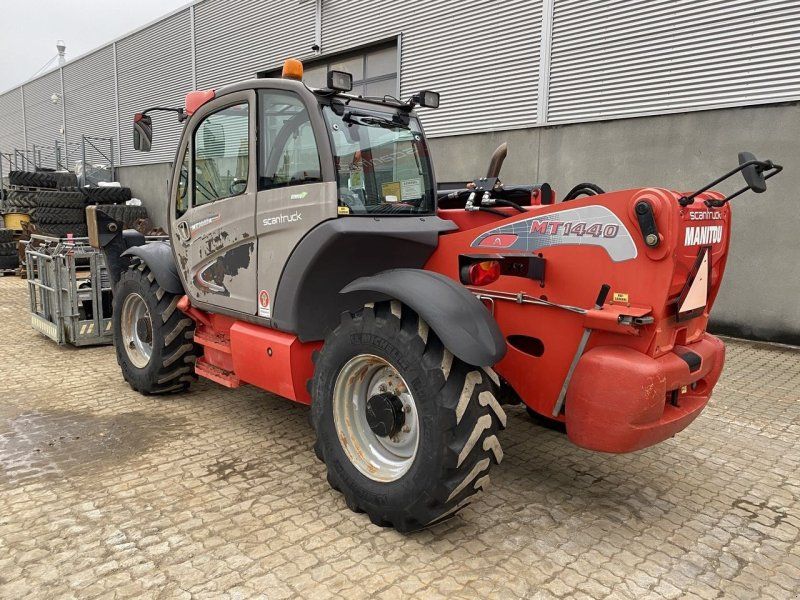 Manitou MT1440A ST3B