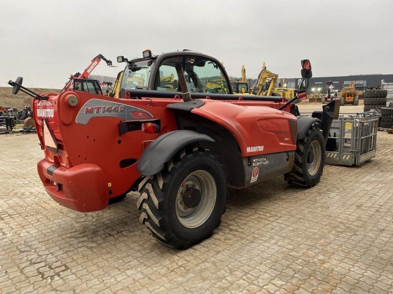 Manitou MT1440A ST3B