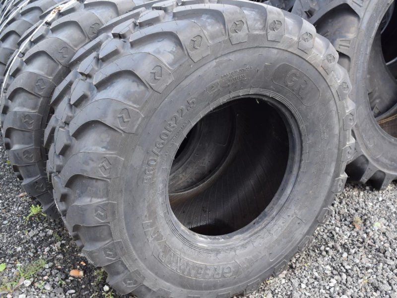 560/60R22.5  ***GRI***