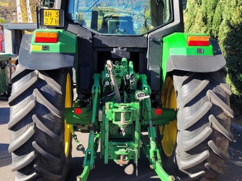 John Deere 6410 GB330