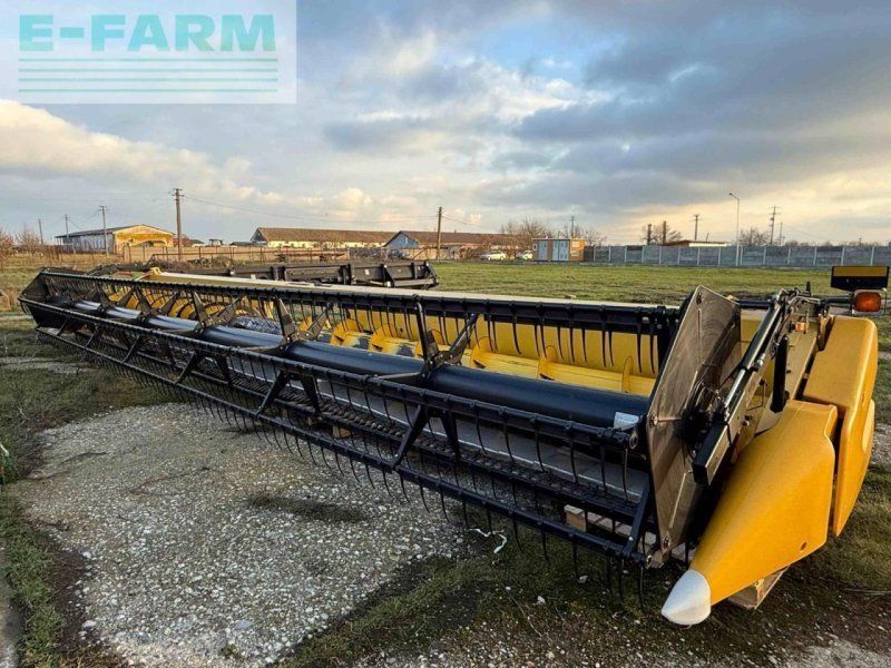 New Holland SuperFlex 740CF-35 DD