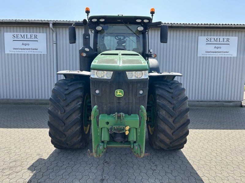 John Deere 8370R