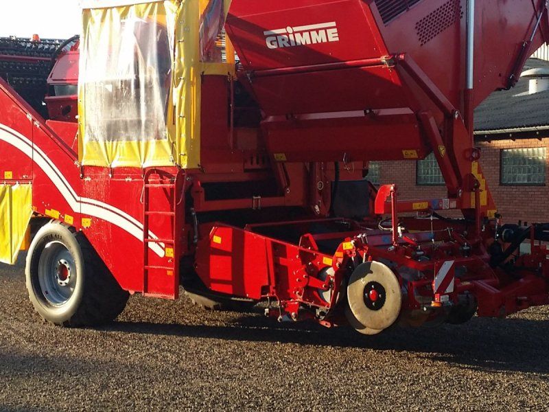 Grimme SE 150-60 UB XXL Ny maskine årg.  kun kørt 129 ha med hjultr