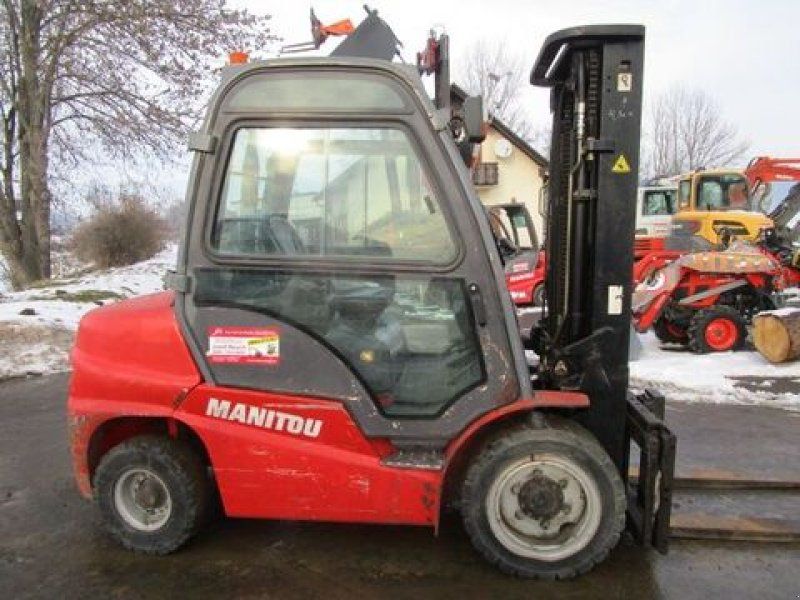 Manitou MI35D Tripl-Freihub 4,3m + Seitenschieber