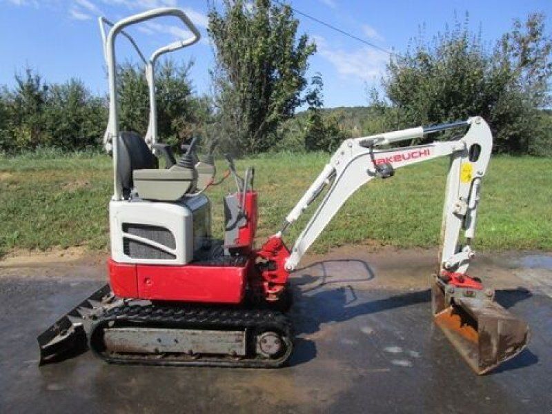 Takeuchi TB 210R mechan. Schnellwechsler +3 Löffel