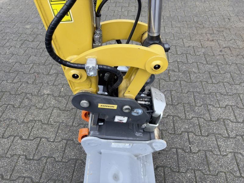 Caterpillar CAT 302.7CR-07A