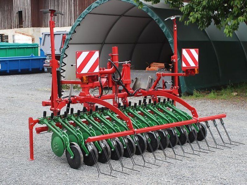 Unia Säschine 3 m Doppelscheibenschar Shell Dreipunktanbau