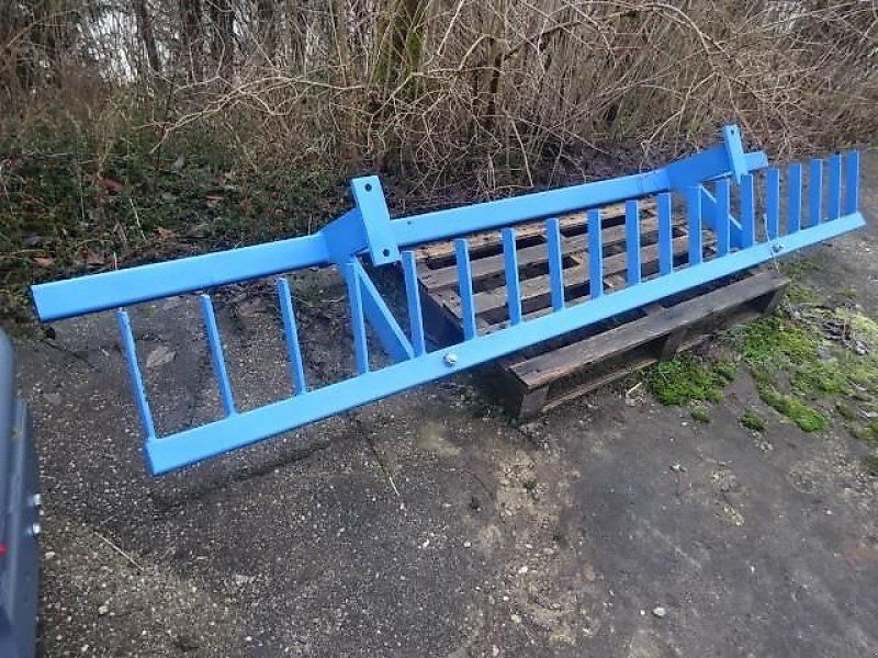 SVD Abstreifer für 3 Meter V Ringwalze