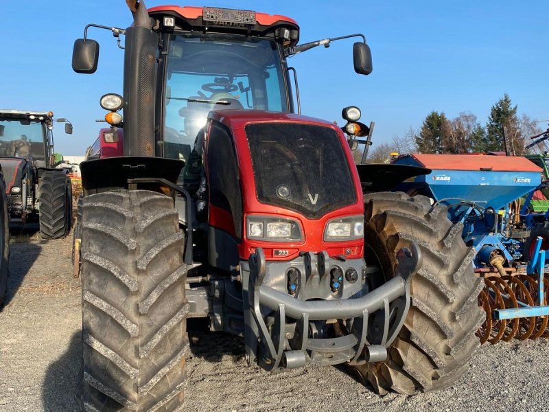 Valtra S232