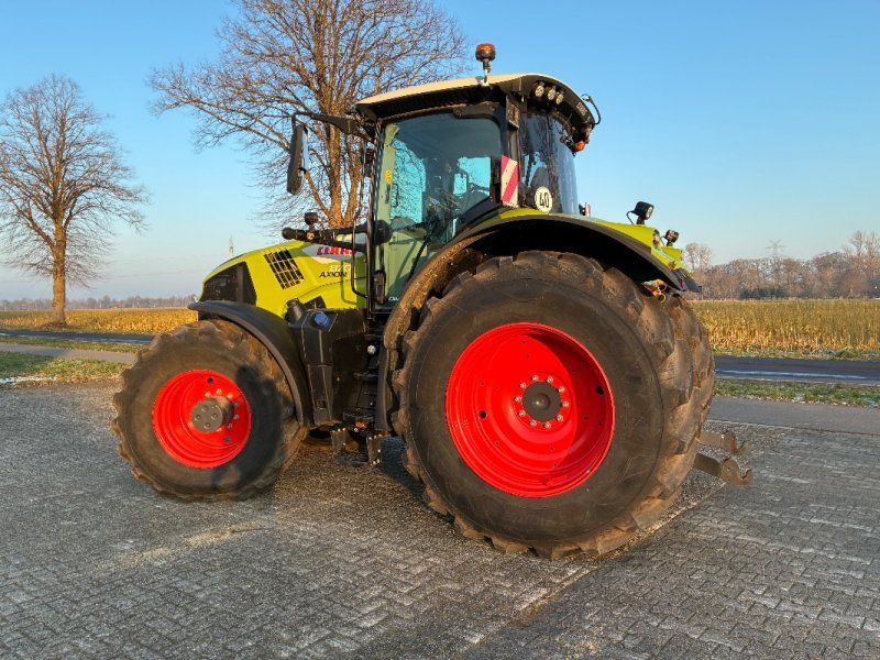 Claas Axion 870
