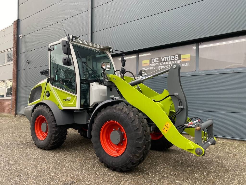 CLAAS Torion 535