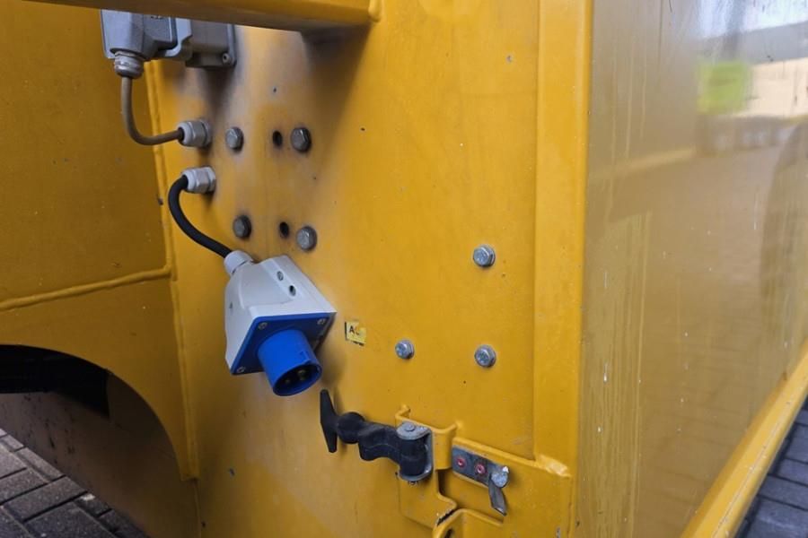 Holland Lift Combistar B-195DL25 4WD/P/N Diesel, 21.5m Working