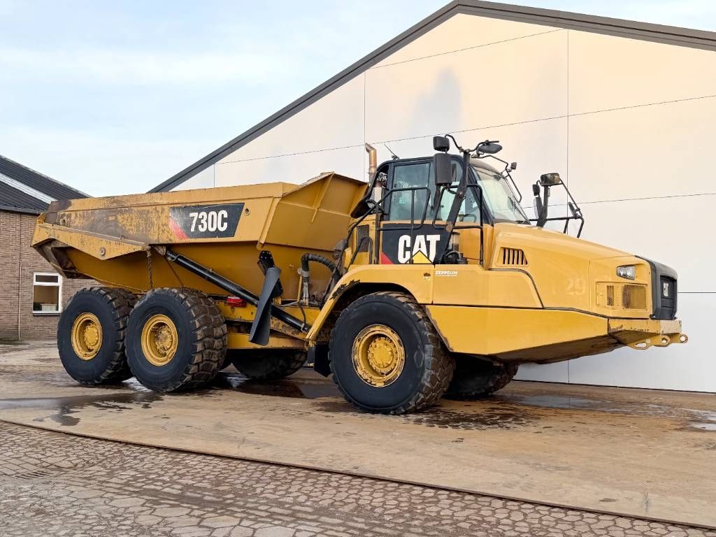 CAT 730C - Automatic Greasing / Body Heating / Camera