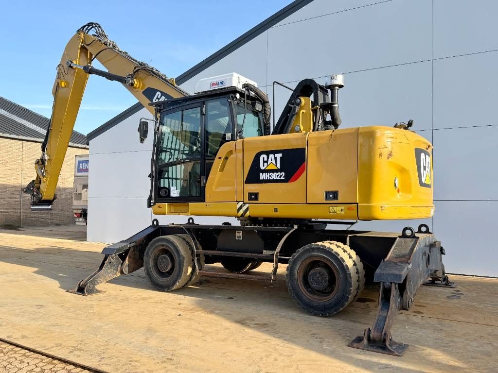 CAT MH3022 - Dutch Machine / Rear + Side Camera