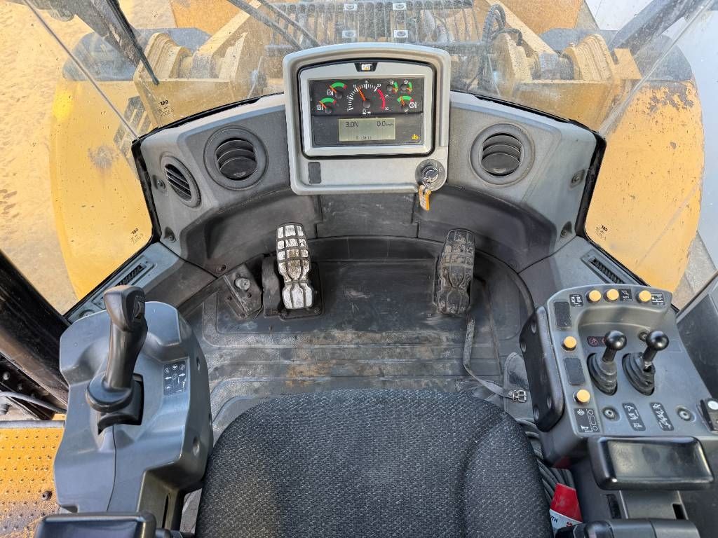 CAT 966MXE - German Machine / Automatic Greasing