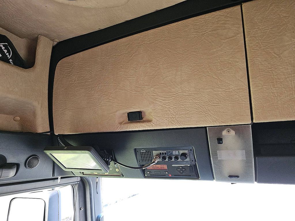 M.A.N. 26.480 TGX xlx 6x2 bls