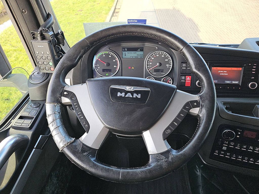 M.A.N. 26.480 TGX xlx 6x2 bls