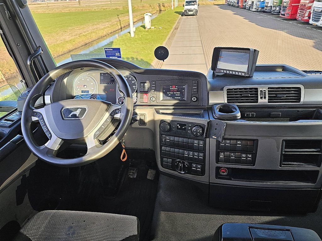 M.A.N. TGS 47.470 10x4 22m3 tipper